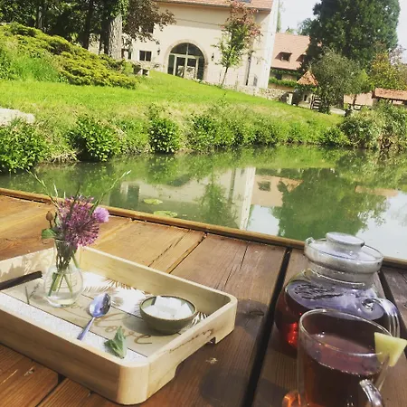 Bel Esprit - D'hotes Bed and breakfast Kalhausen