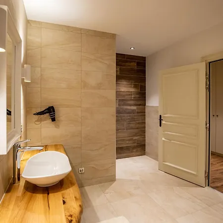 Bel Esprit - D'hotes Bed and breakfast Kalhausen